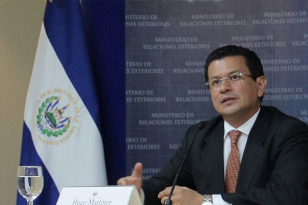 Sica se alista para reunión en Belice