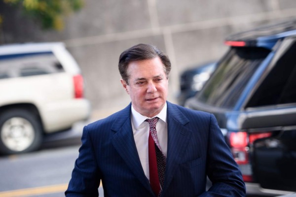 Manafort, exjefe de la campaña de Trump, condenado a 43 meses más en prisión