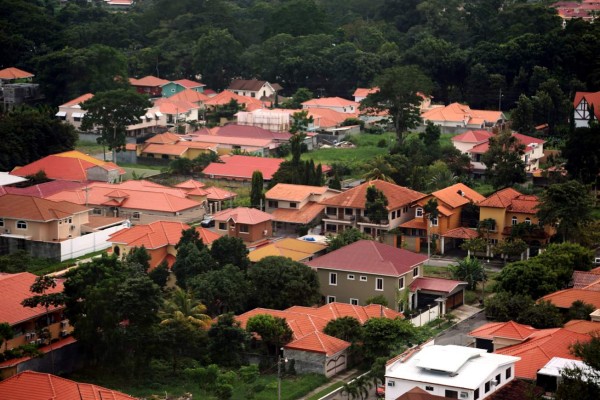 Burocracia frena los proyectos de vivienda social en San Pedro Sula