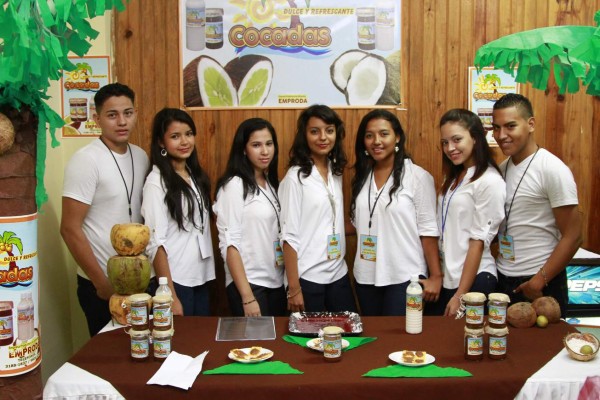Alumnos hondureños se convierten en emprendedores