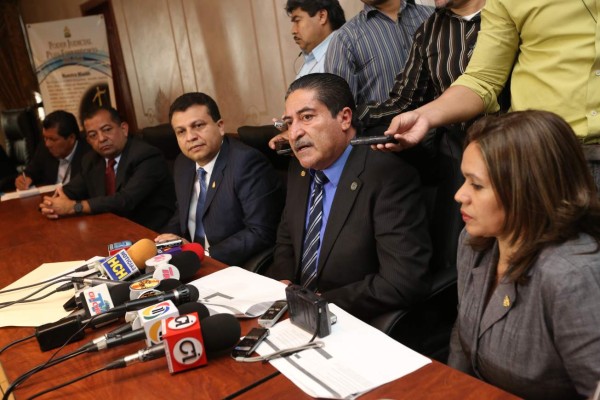 Consejo de la Judicatura suspende a 8 empleados del Poder Judicial