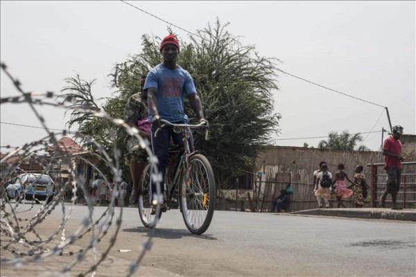 Ejército eleva a 87 los muertos en enfrentamientos en Burundi