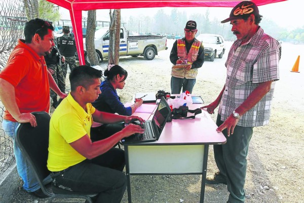 Pocos acuden a registrar sus buses