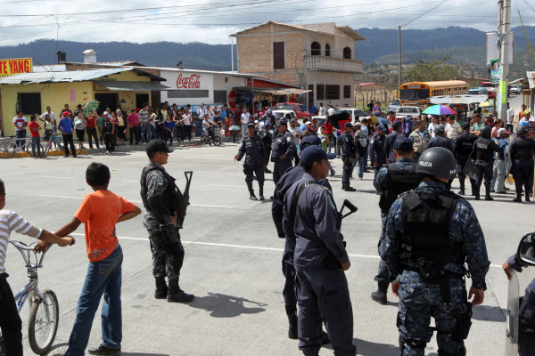 Congreso de Honduras ahora va por regulación en venta de chips