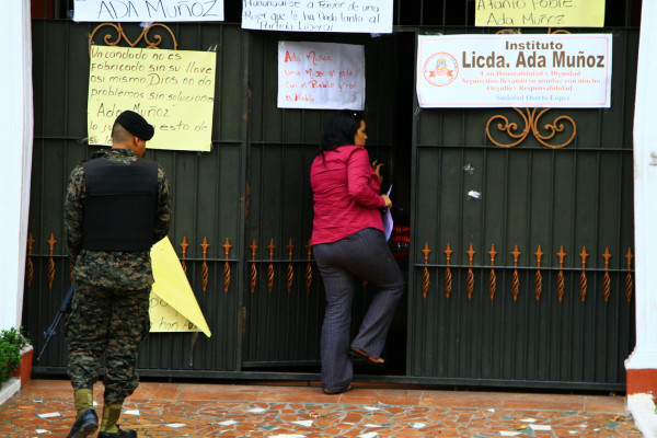 Ada Muñoz aparece entre los más buscados por Interpol