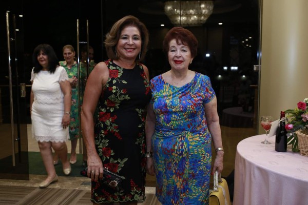 Despedida de soltera en honor a Daniella Bendeck