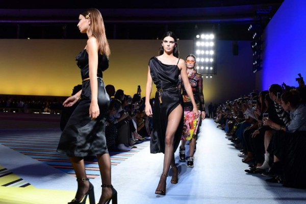 La firma estadounidense Michael Kors está a punto de comprar a la italiana Versace