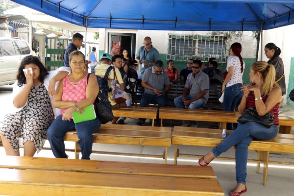 Suman 12,000 las incapacidades por conjuntivitis