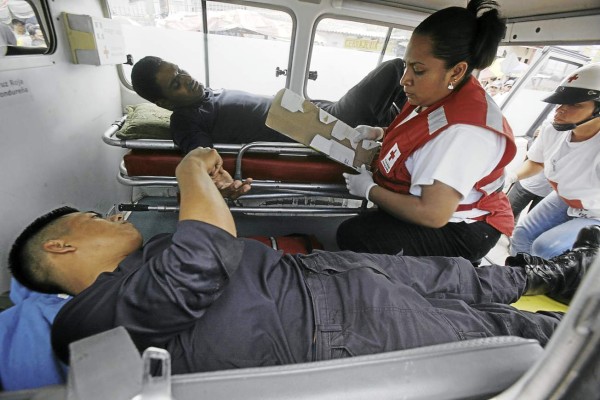 Dos policías lesionados en accidente vial en Tegucigalpa