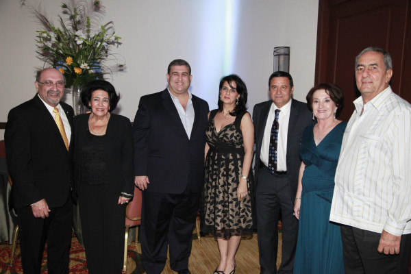 Los setenta años de Emín Abufele