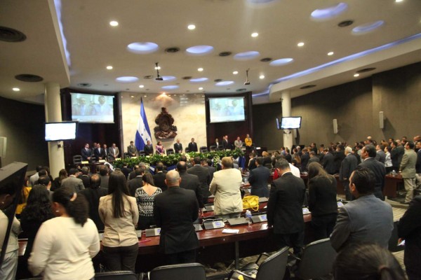 Piden mayores penas para corruptos