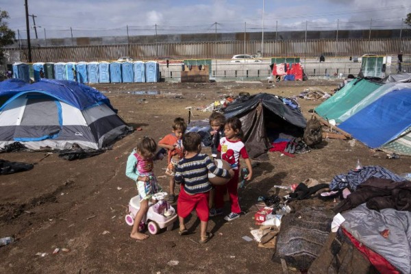 Detectan varios casos de varicela en la caravana de migrantes