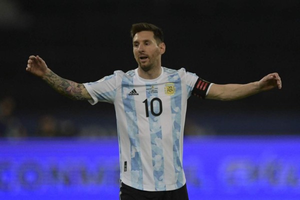 Argentina empató ante Chile en su debut en la Copa América; Messi anotó un golazo