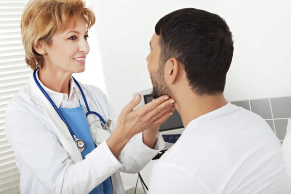 Un caso de gonorrea en la garganta de Reino Unido se resiste a todos los antibióticos