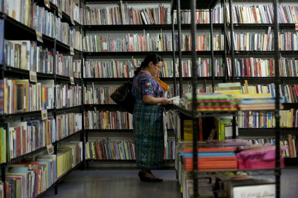 Feria del libro de Guatemala comenzará centrada en memoria del Nobel Asturias
