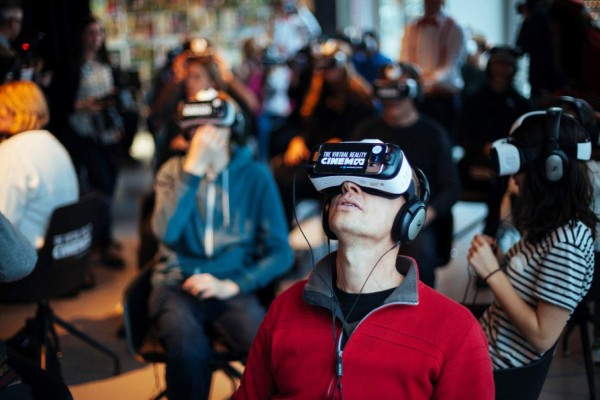 Abren primer cine de realidad virtual
