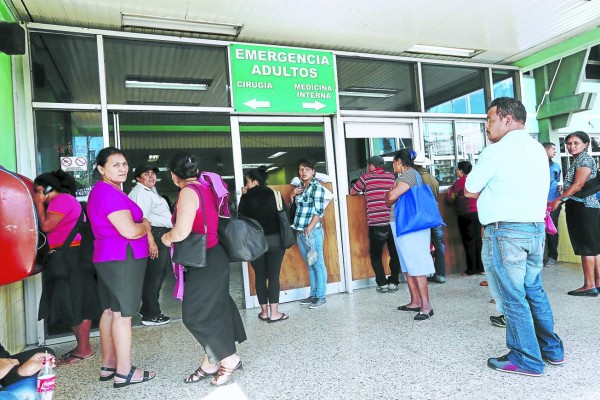 Vuelve la tranquilidad al Hospital Escuela Universitario