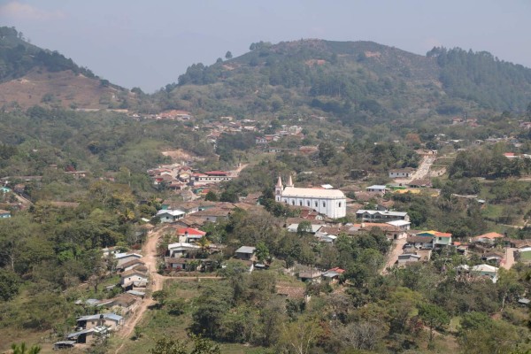 Descubra Dulce Nombre, en el corazón de Copán