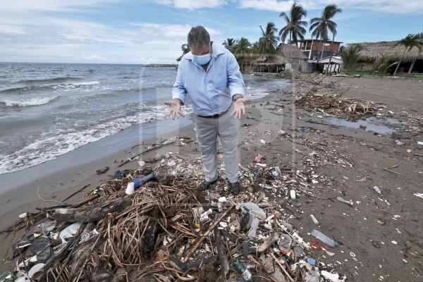 'La solución es que en Guatemala no tiren la basura al río Motagua”: Ricardo Alvarado