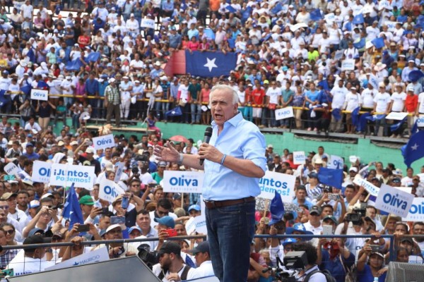 Menos impuestos, unidad y armonía, promete Mauricio Oliva