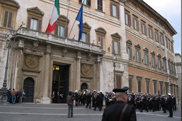 Italia se suma a felicitaciones a Juan Orlando Hernández