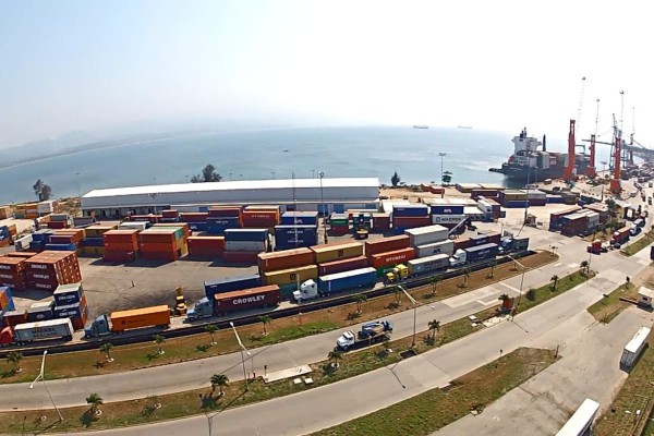 Comisión abrirá predios en aduanas para evitar pagos de sobreestadía