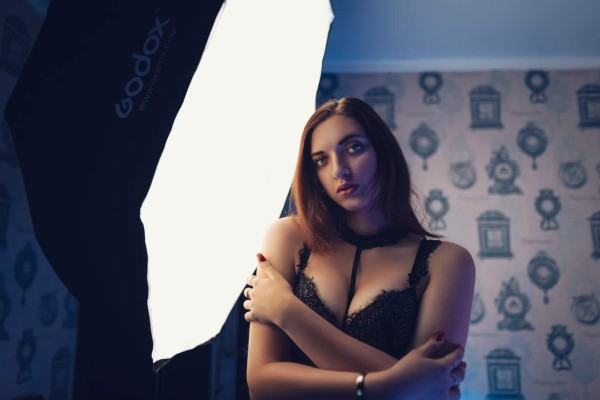 Quiere enseñar todo por dinero