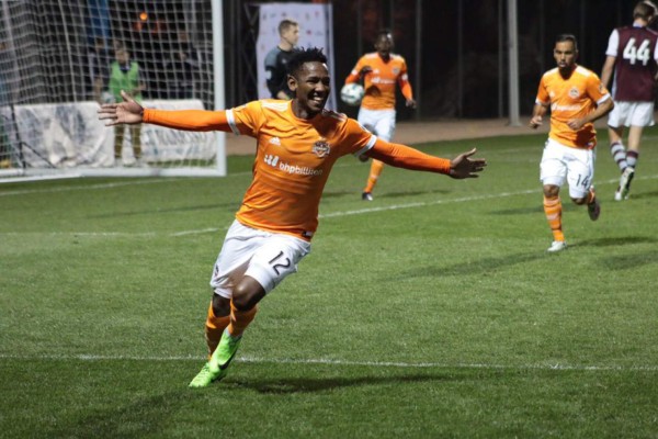 Video: Romell Quioto anota doblete y le da Copa al Houston Dynamo