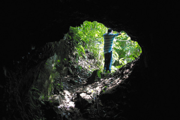 Escarban los ríos para hallar oro