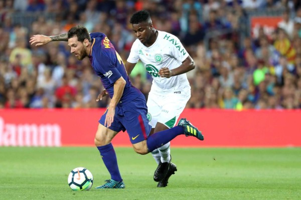 El Barcelona goleó al Chapecoense y se quedó con el Joan Gamper