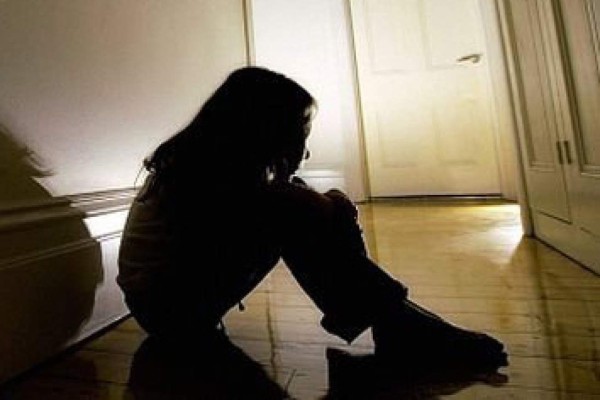 Seis menores detenidos tras abusar en grupo a niña de 14 años