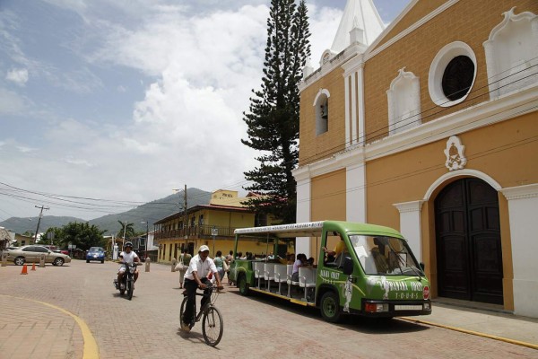 Trujillo y sus ocho maravillas en el Caribe de Honduras