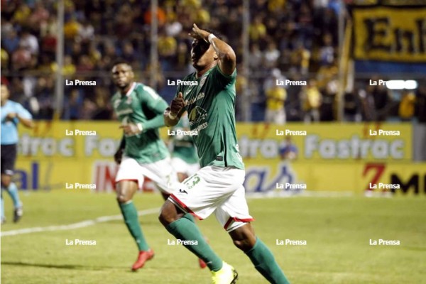 Carlo Costly se estrenó como goleador con el Marathón. Foto Yoseph Amaya
