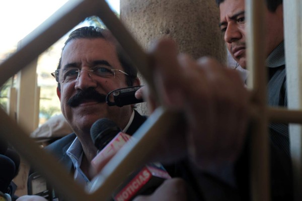 Desbandada de diputados de Libre que votaron en contra