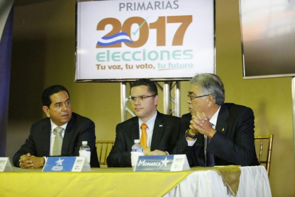 Nacionalistas ya tienen sus papeletas para las primarias