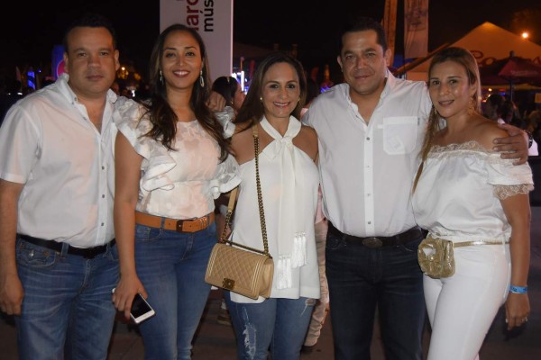 Rock, solidaridad y todo un éxito