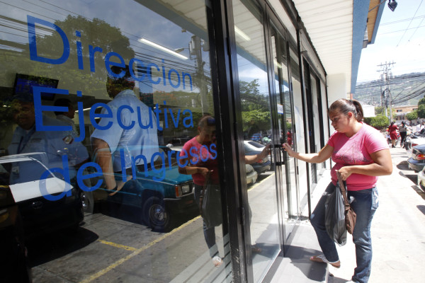 Elevan meta fiscal a L69,000 millones