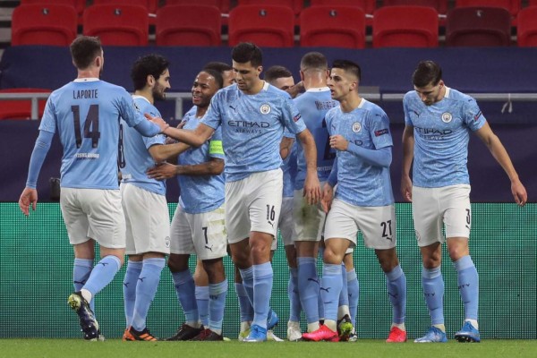 Manchester City doblegó al Mönchengladbach y acaricia los cuartos