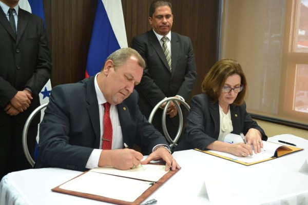 Honduras y Rusia suscriben acuerdo de combate al terrorismo