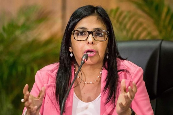 Venezuela dice que 'es falso' que se haya consumado un golpe de Estado en el país