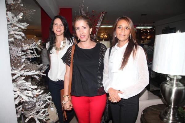 Coctel navideño de la tienda El Armario