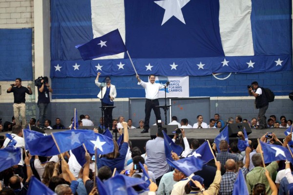 El 98% del nacionalismo quiere que JOH se inscriba