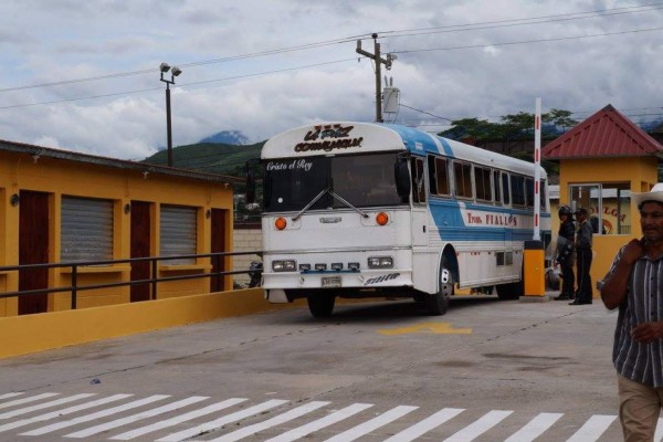 Empresas de transporte se trasladan a terminal de buses de Comayagua