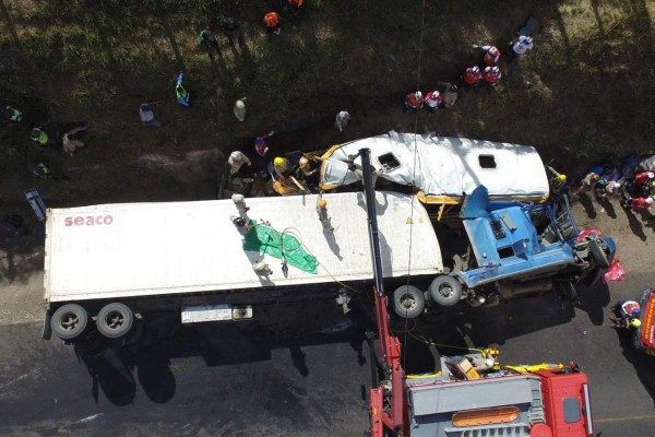 Conductor de rastra podría enfrentar más de 15 años de cárcel