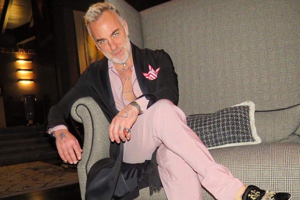 Ponen en duda la sexualidad de Gianluca Vacci por una foto