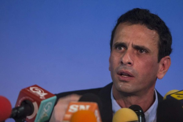 Capriles a Maduro: ¿Trajiste leche?