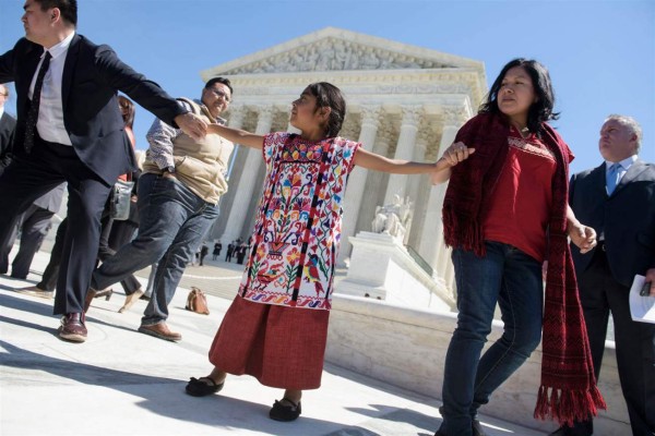 Los invisibles: EUA 'ignora' a 400.000 niños latinos