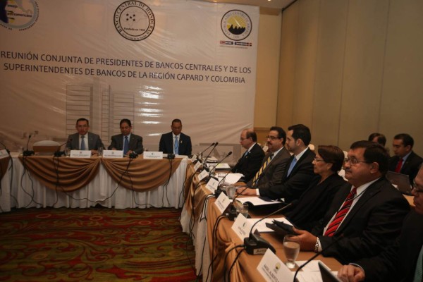 Bancos centrales definen planes anticrisis