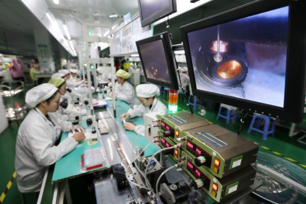 China registra primer déficit comercial en tres años