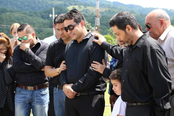 'Escucho la voz de ella cerca de mí”, padre de niña asfixiada